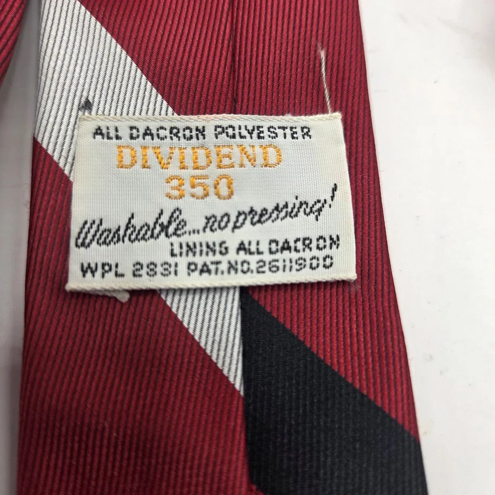 RARE Vintage 60's Dacron Dividend 350 Tie Red Silver Black Striped 2x50